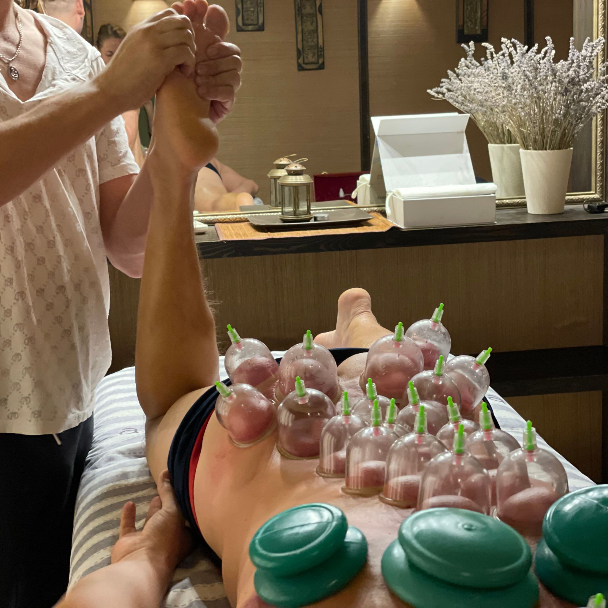 Вакуумный массаж — работа по тканям (фото 2)