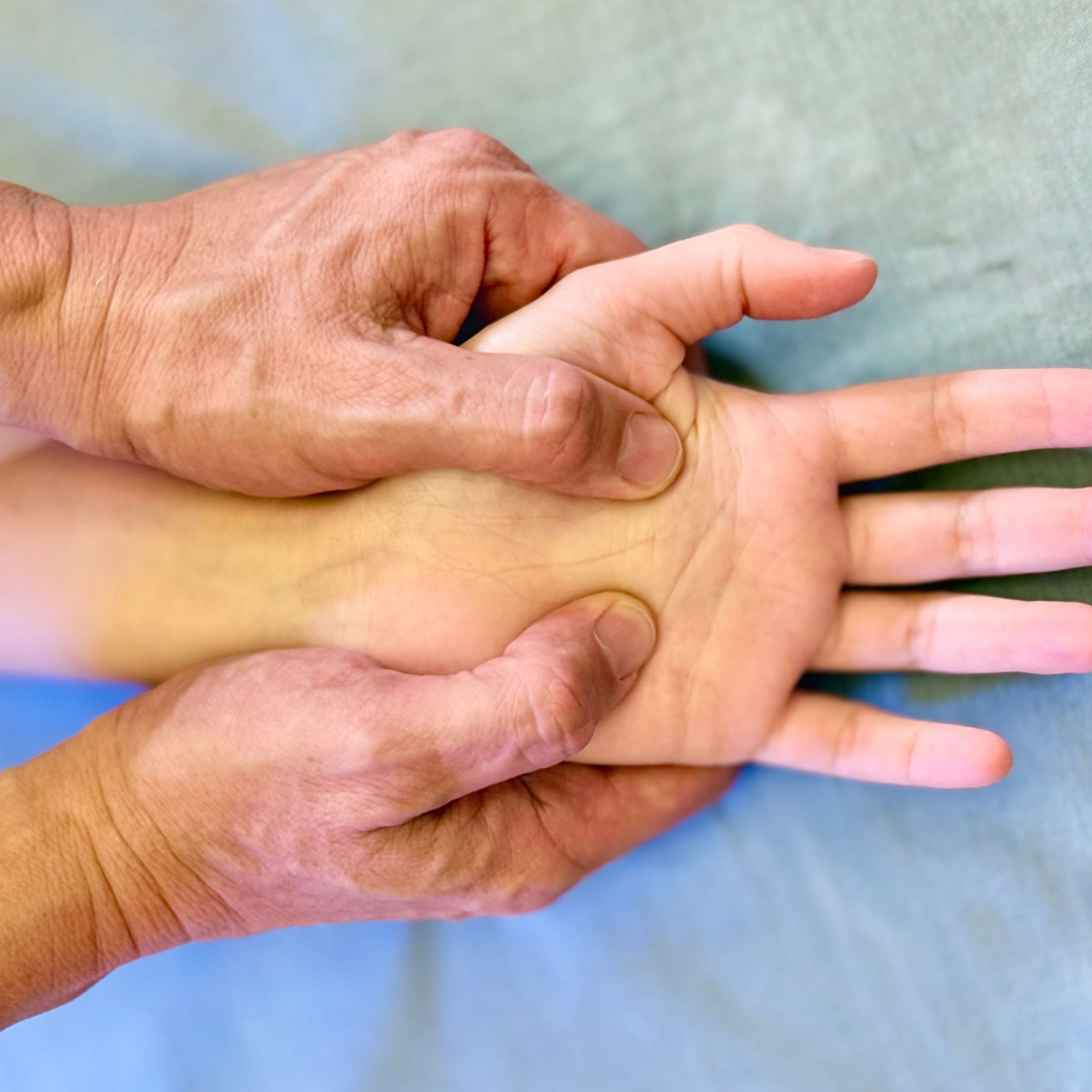 Тайский массаж рук